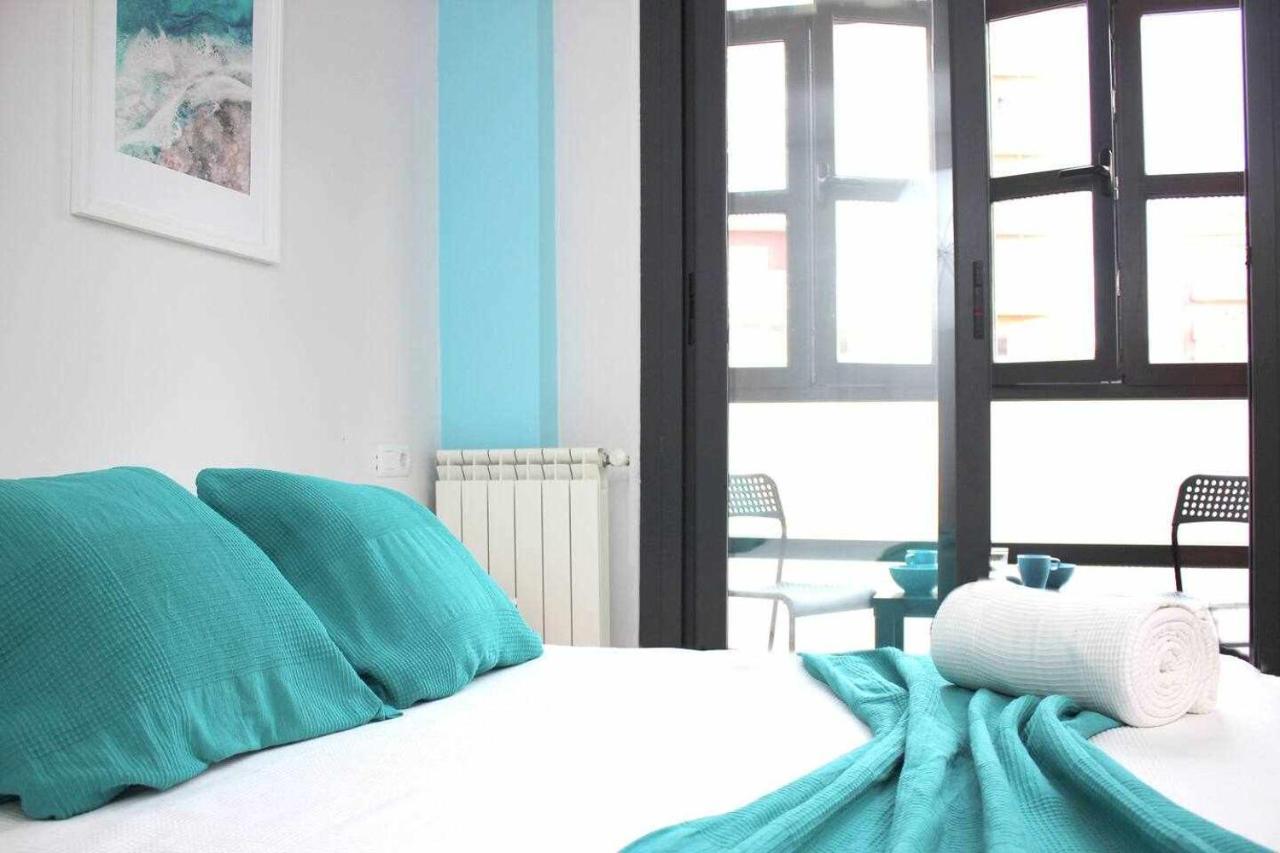 Apartamento más céntrico del húmedo desayunowifi León Esterno foto