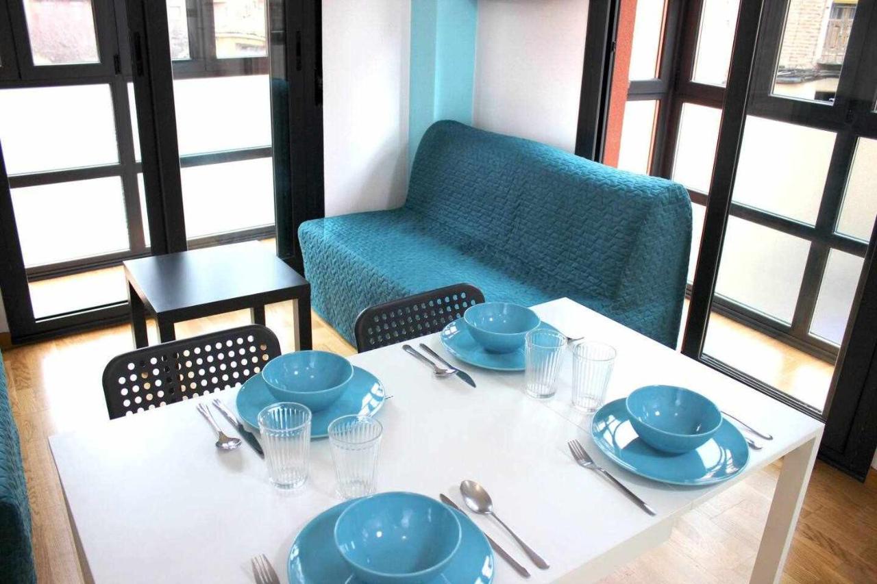 Apartamento más céntrico del húmedo desayunowifi León Esterno foto